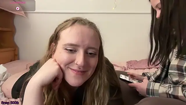 Pattyworld69 Adlı Modelin Canlı XXX Sohbeti