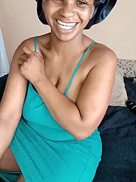 lineras: онлайн-секс-чат