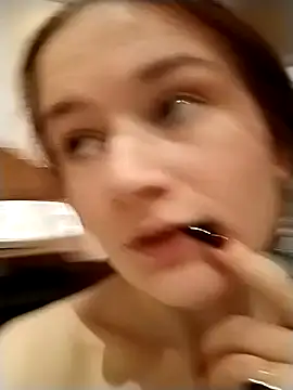 L1ittle_kitty_ 现场XXX聊天