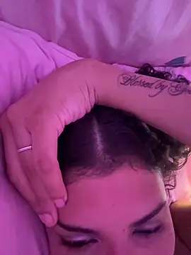 Chat +18 de luludolll ao vivo