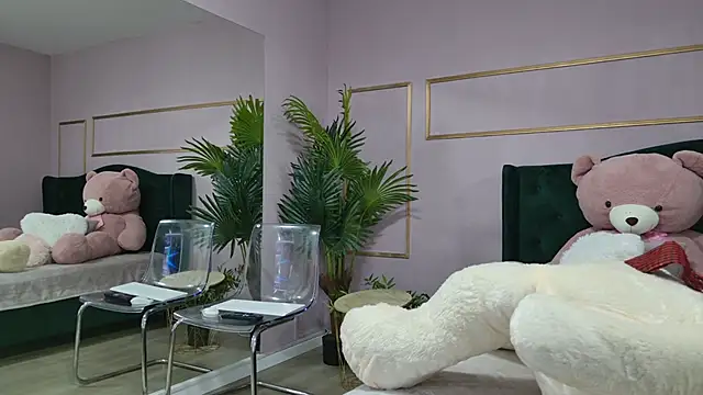 KirraWhite 现场XXX聊天