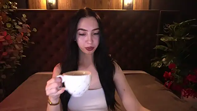WildKittenX_ live XXX chat