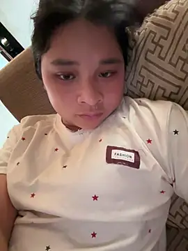 Linbi135 在線直播表演