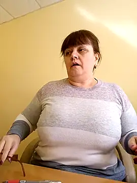 Chatroom XXX en direct de BrandiOhNight