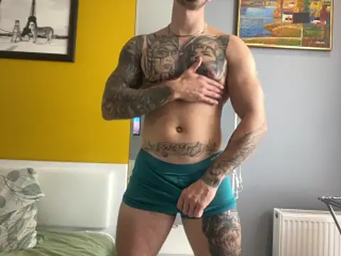 XXX chat uživo modela Hot__Tiger