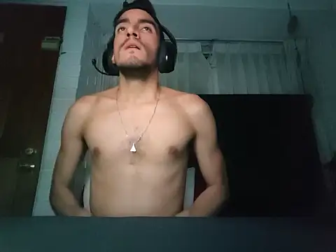 Chat XXX ao vivo de TommyMomentum