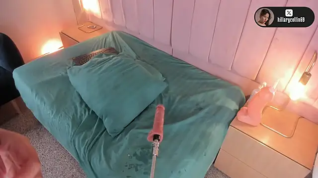 Hillary_Collins1's Live XXX Chat