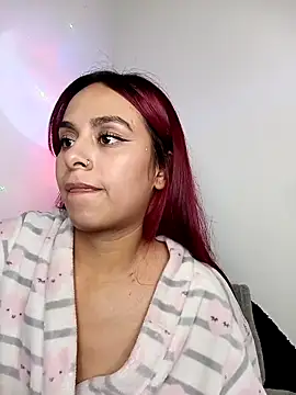 EmiilyFoxx090's Live XXX Chat