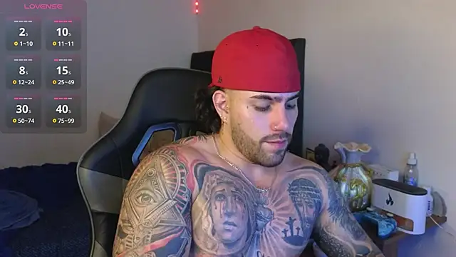 XXX chat uživo modela Ades_Lowe