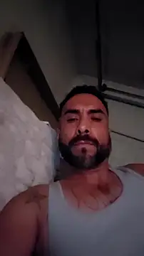 XXX chat uživo modela Forbidden_daddy