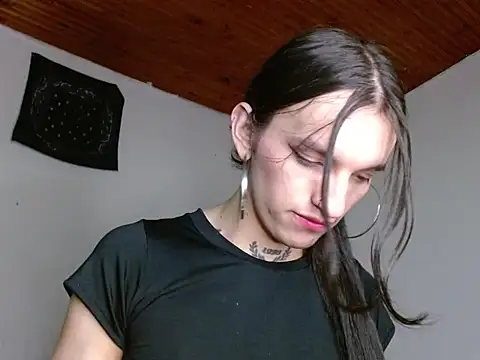 Scarlett_crastrawberry Webcam Show