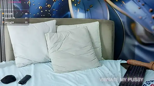 rouxinferno_cr Chat XXX in diretta