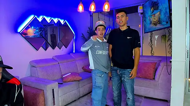 Houseofwarrios 网络视讯表演