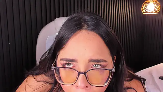 FireDollx's Live XXX Chat