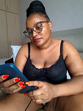 Goddess_of_Hearts' Live XXX Chat