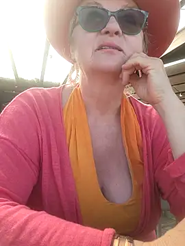 Hot-Muci Webcam show