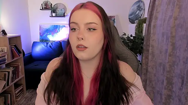 Chat XXX en directo de CoraMiel