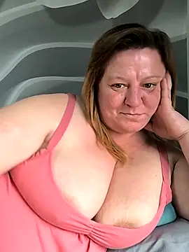 XXX chat uživo modela jusichka