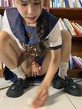 Fire-18 Live XXX-chat