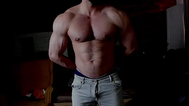 IvanHydee 即時 XXX 聊天