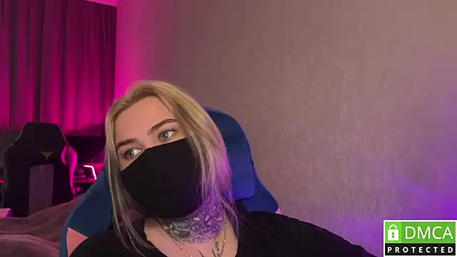 Xtoni_ Live XXX Chat