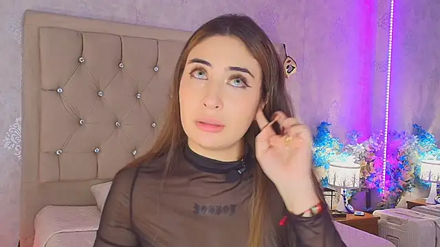 nini_love01: онлайн-секс-чат