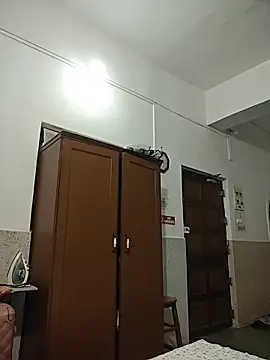 NakedMILFx: онлайн-секс-чат