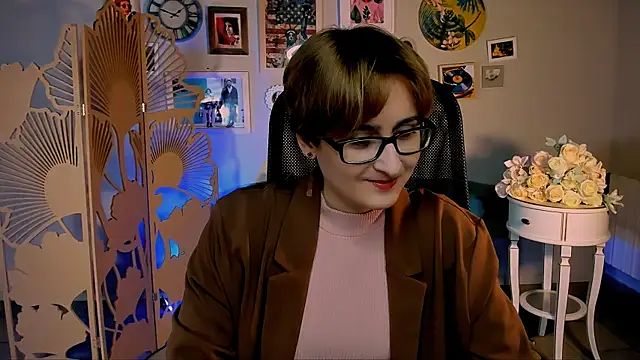 LixeLuna: онлайн-секс-чат