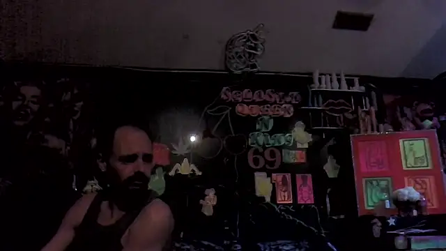 Chat XXX en directo de DaddyAndSplashQueen