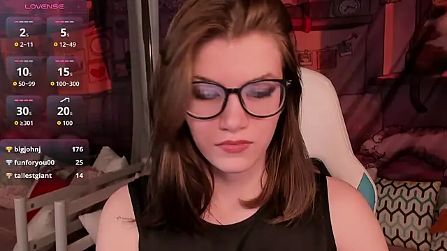 دردشة CathyAdams الجنسية المباشرة