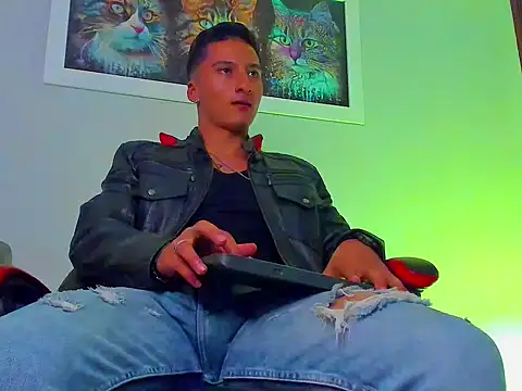 Dominus_Alpha webcam show