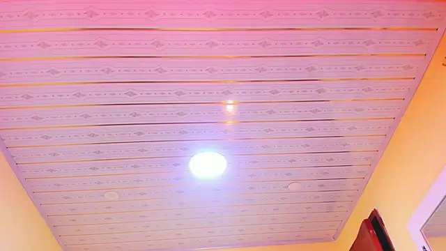 Julia_Haye Live XXX-chat