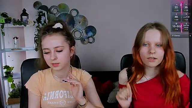 rebecca_smile: απευθείας συνομιλία ΧΧΧ