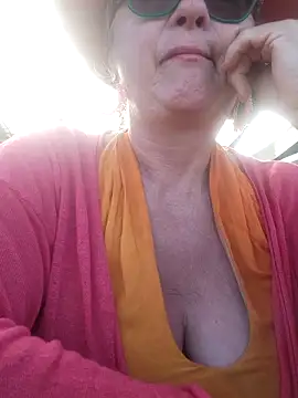 Czat XXX na żywo – Hot-Muci