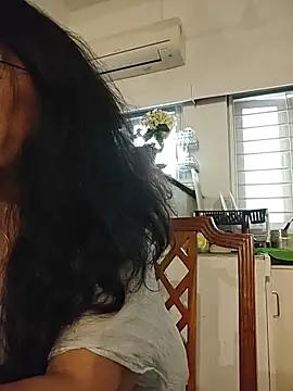 NakedMILFx লাইভ XXX চ্যা  ট