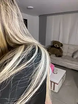 MiaWhitePink_ Obrolan Langsung XXX