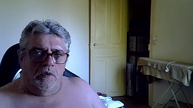 Laurent_oldmenn Live XXX chat