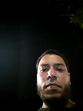 mago_vive: διαδικτυακό σόου στην κάμερα