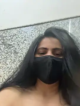 SashaPatel Adlı Modelin Canlı XXX Sohbeti