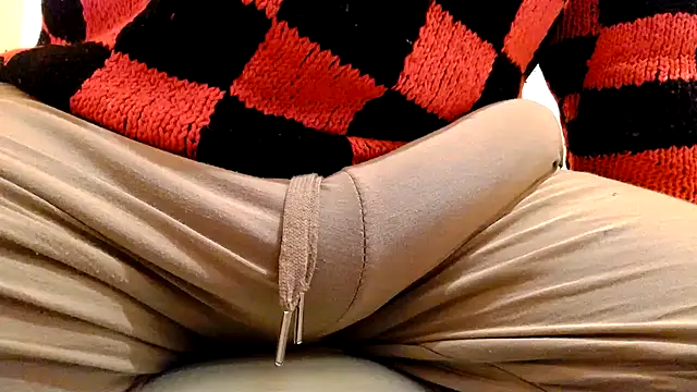 gae89tanon Webbikameraesitys