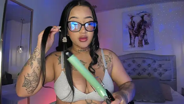 ayshel__ Chat XXX in diretta