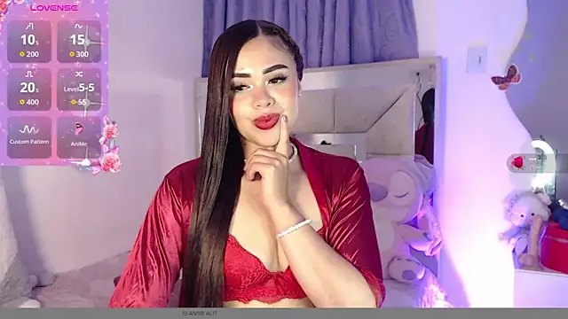AlitaAnisee's Live XXX Chat