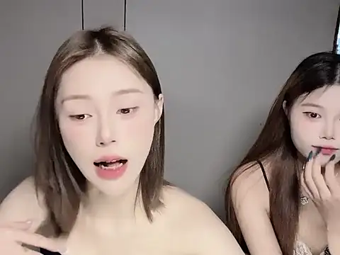 Show de yu-33 na webcam