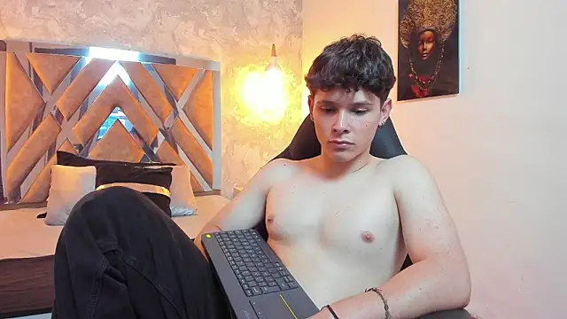 kraven_lustn Live XXX chat