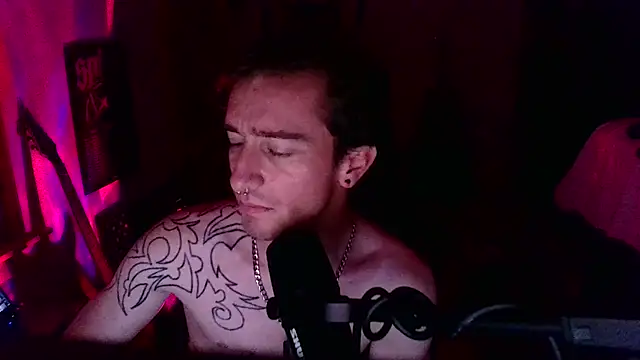 LEVIATHANX666: вебкам-шоу