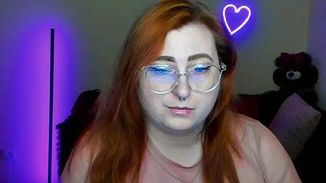 Alicia_love00 Adlı Modelin Canlı XXX Sohbeti