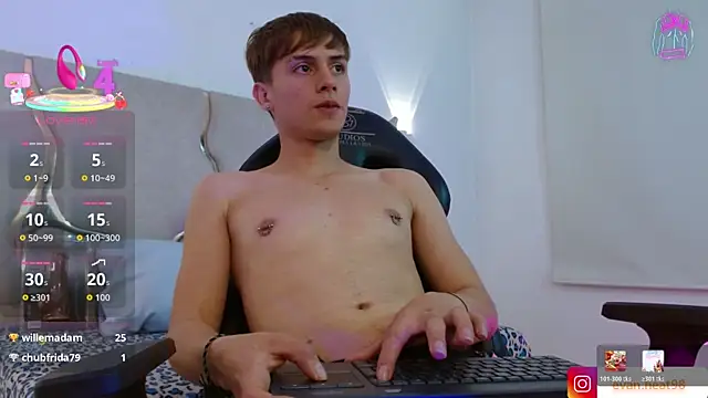 EVAN_TAYのライブXXXチャット