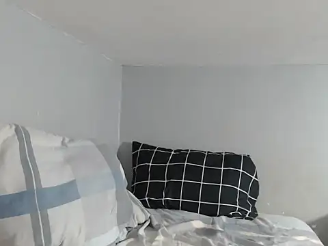 Natsboii Pertunjukan Webcam