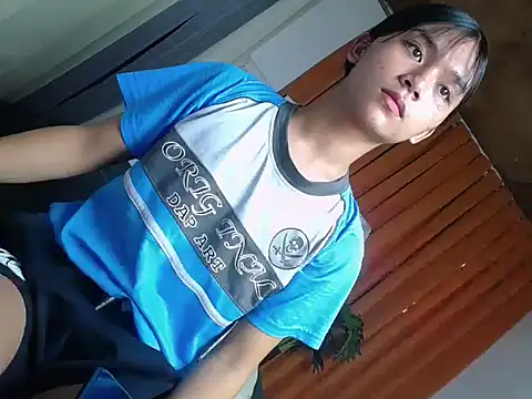 Sweet_18nicole ওয়েবক্যাম শো