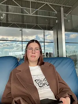 RinaCat Adlı Modelin Canlı XXX Sohbeti